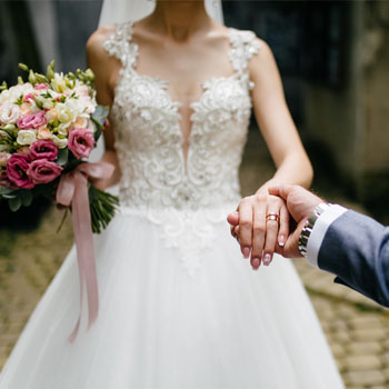 Organizzare matrimonio scadenze abito da sposa