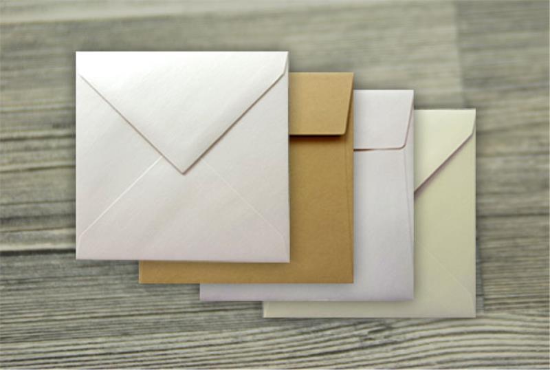 Busta 17cm x 17cm  ROSE